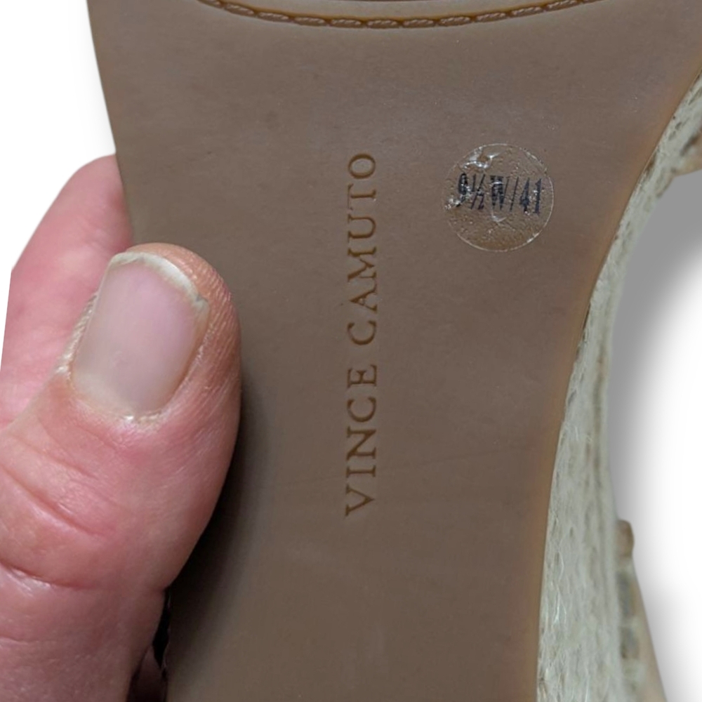 NEW VINCE CAMUTO Bendsen Wedge Sandal IN ROSE GOLD SZ 9.5 - Picture 13 of 14
